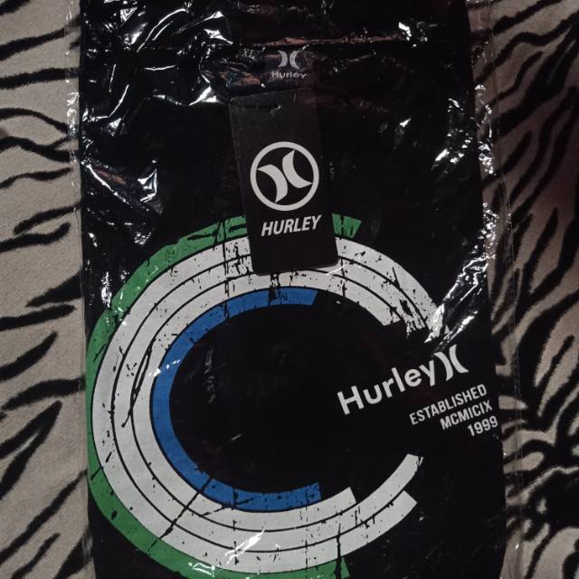 Kaos distro anak cowo hurley