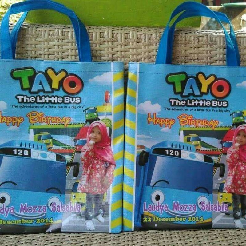 

goodiebag custom/tas ulang tahun