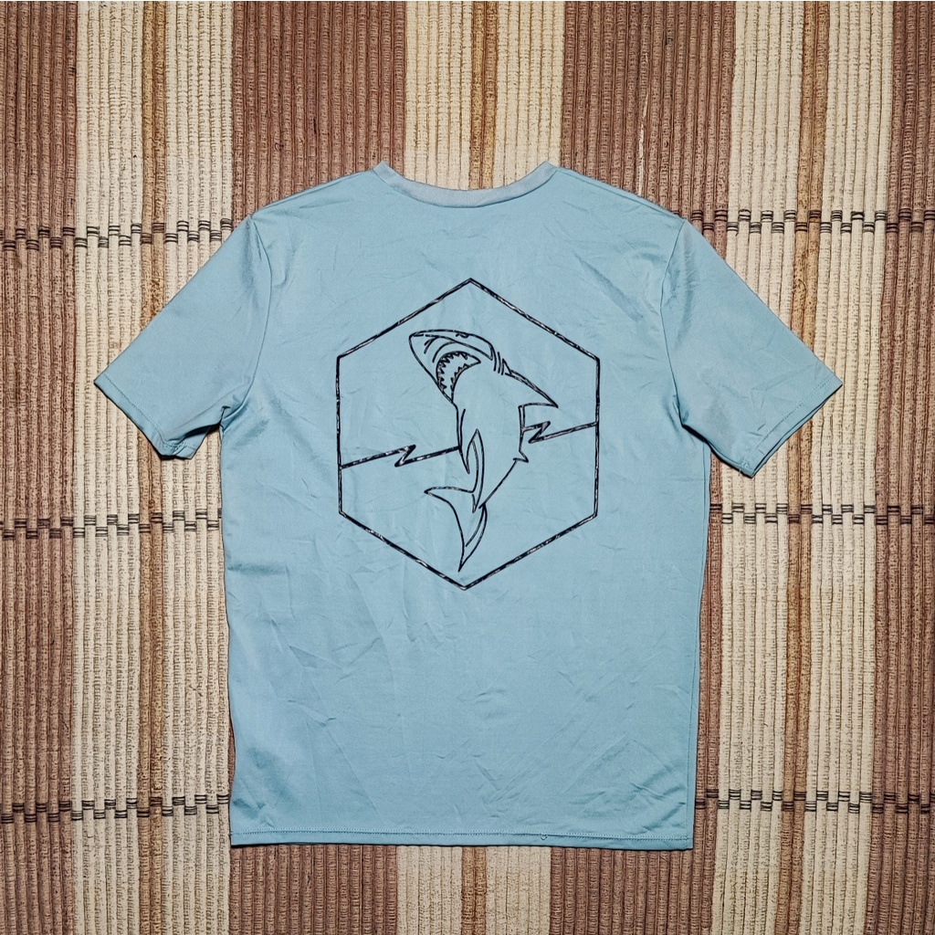 Baju  Renanag swin Rushguarda Kaos Dry Pria GAP KIDS T Shirt Shark Size S Original Second