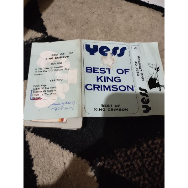 kaset pita king crimson / best / kaset yess