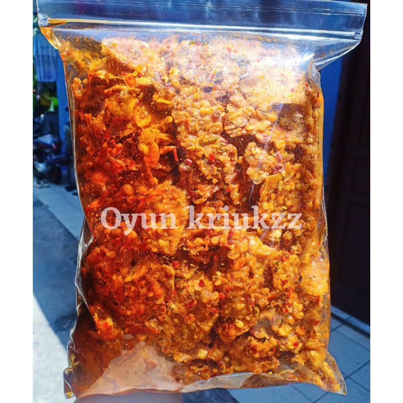 

keripik tempe pedas daun jeruk 500 gram/ siomay pedas daun jeruk /usus ayam crispy pedas daun jeruk / usus original /siomay original termurah