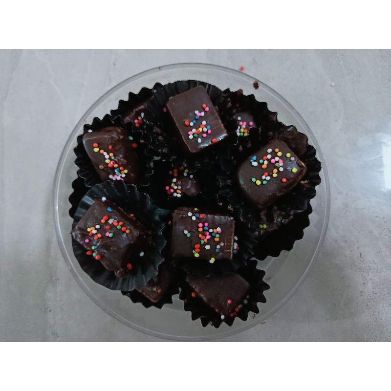 

Kue Nabati Full Coklat