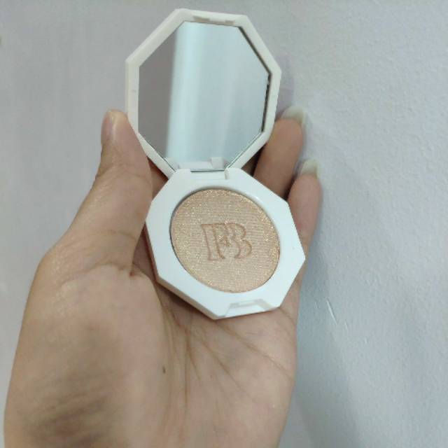 Fenty Beauty Mini Highlighter Hu$tla baby