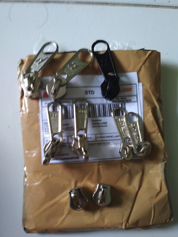 Kepala Resleting No 5 Gigi Besi Gundul Nikel