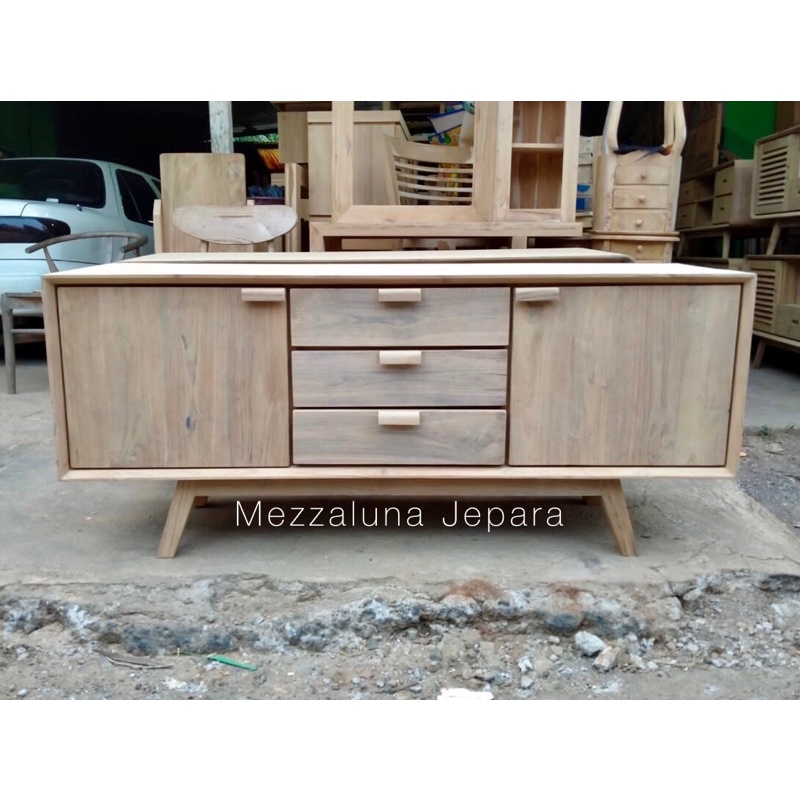 MEJA TV BAHAN JAYU JATI SCANDINAVIA / BUFET TV RETRO SCANDINAVIAN KAYU JATI