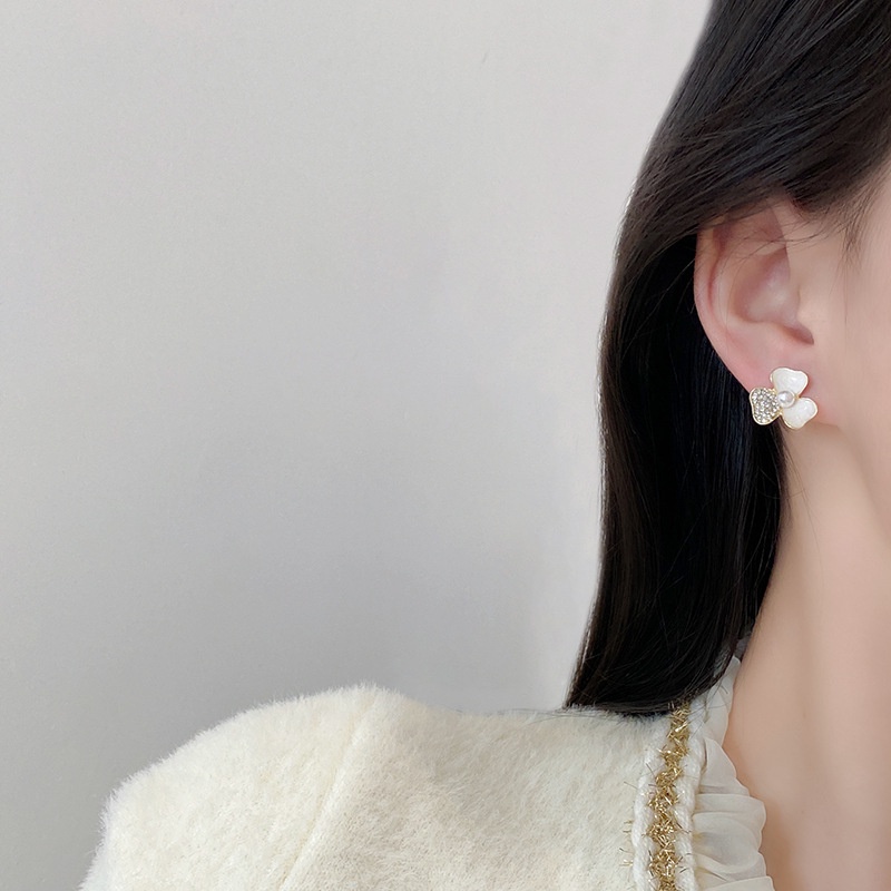 Anting Tusuk Silver 925 Desain Bunga Hias Berlian Gaya Korea Untuk Wanita