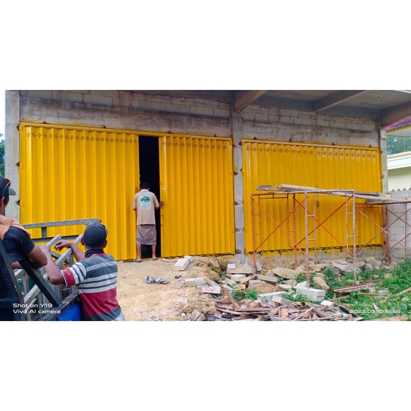 stok pintu besi harmonika