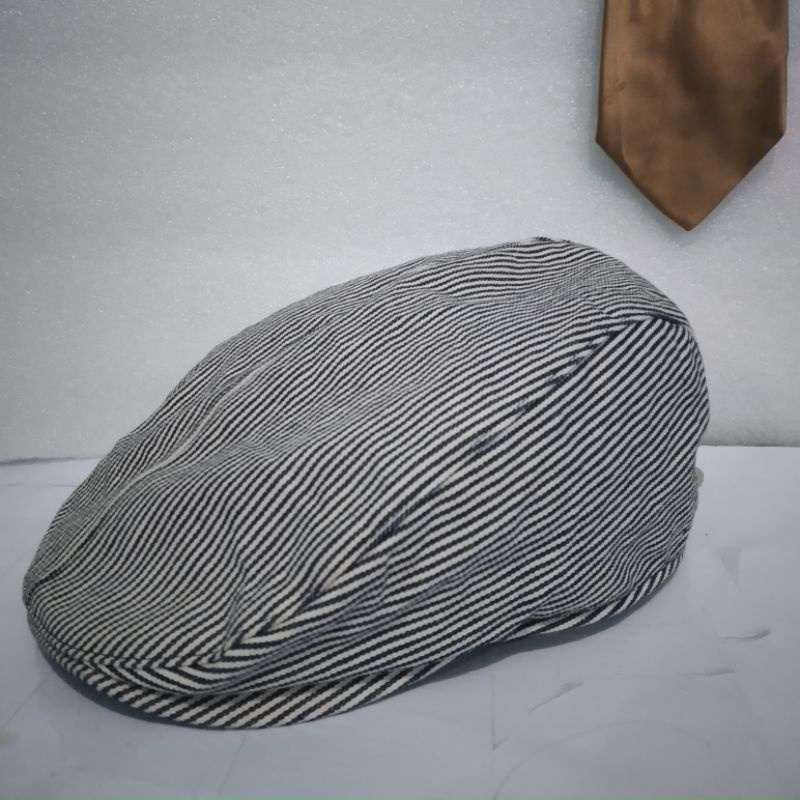 Topi flatcaps/copet second uniqlo import