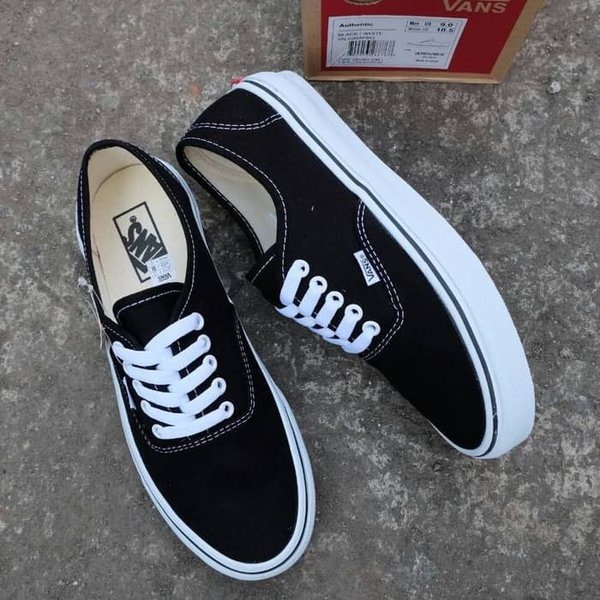 Sepatu Vans Authentic Black White Premium