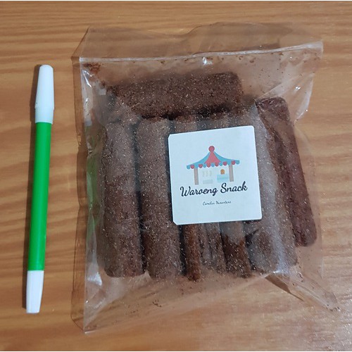 

MOMOGI STICK ROLL COKLAT Waroeng Snack 100 gr