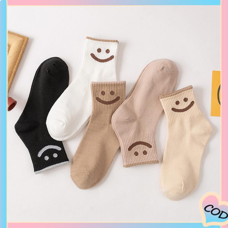 COD❤️ Kaus Kaki Wanita Mid-tube Cute Smiley College Style Kaus Kaki Trendi Musim Gugur Musim Dingin Musim Semi Musim Panas-A.one