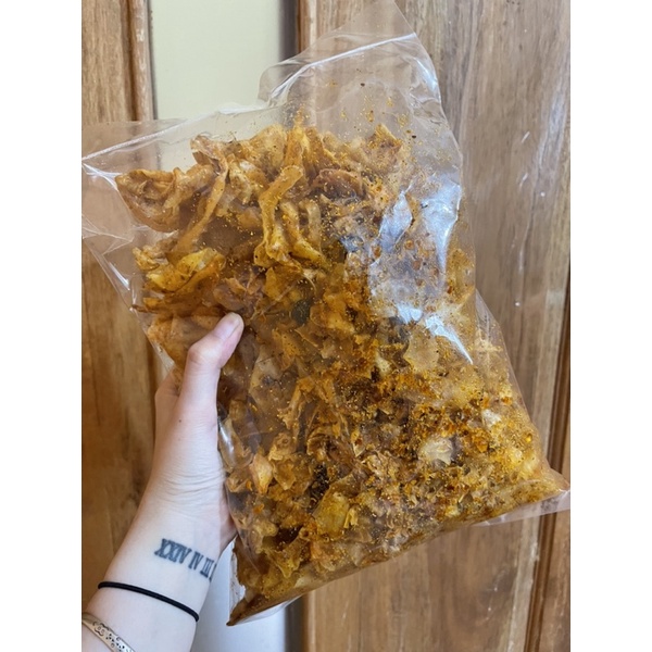 

Keripik Singkong Asin/Pedas (ready stock)