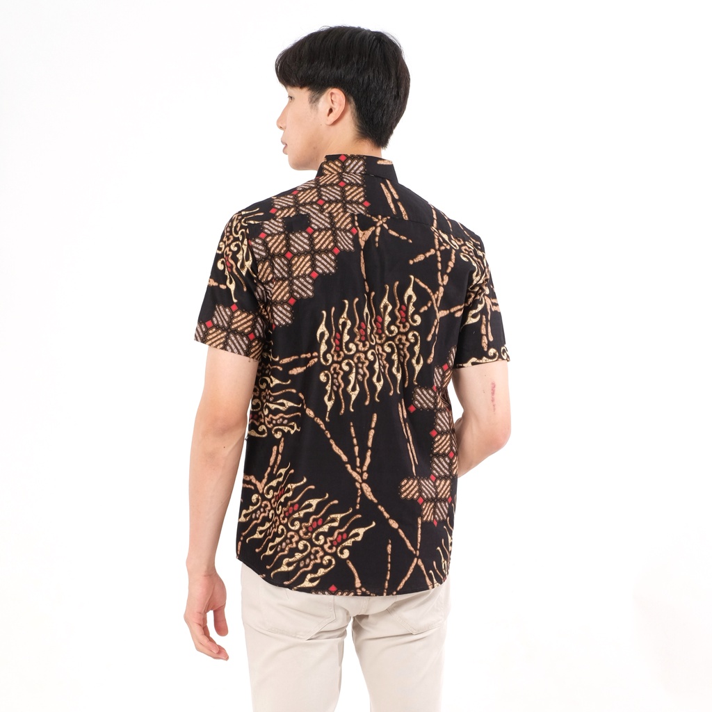 SANVANINA Kemeja Batik Premium Lengan Pendek Slim Fit Kayana | E-7017