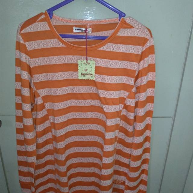 Kaos wanita Corniche size S,M,XL