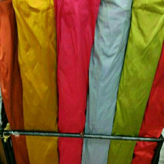 bahan tafeta dove/bahan kutu baru kebaya encim (harga persetengahmeter)