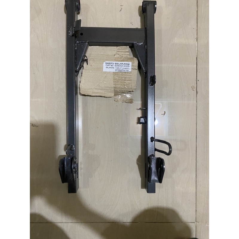 Swing Arm/Fork+Bosh Arm BLADE NEW DISC 125 F1