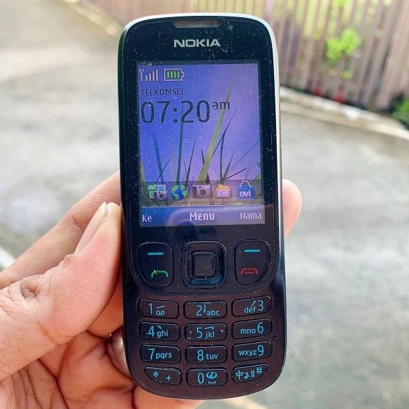 NOKIA 6303 BLACK HP JADUL SECOND ORIGINAL KLASIK KAMERA MUSIK HANDPHONE NOSTALGIA