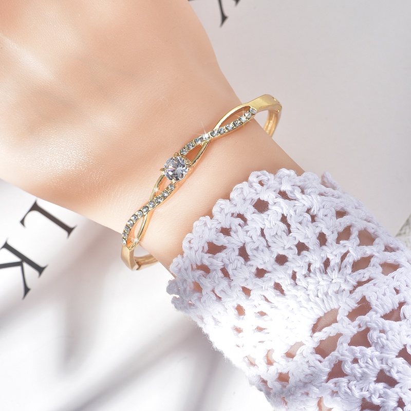 Gelang Wanita Spiral Berlian Permata Fashion Korea Dalika