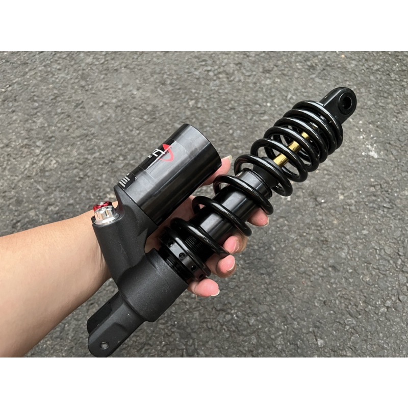 NEW SHOCK SHOCKBREAKER KTC TABUNG BAWAH 310-330 SHOCKBREAKER BELAKANG MATIC TABUNG BAWAH FINO BEAT XEON MIO VARIO110/125/150/160 BEAT FI SCOOPY FI DLL