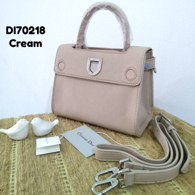 Tas selempang wanita krem import china