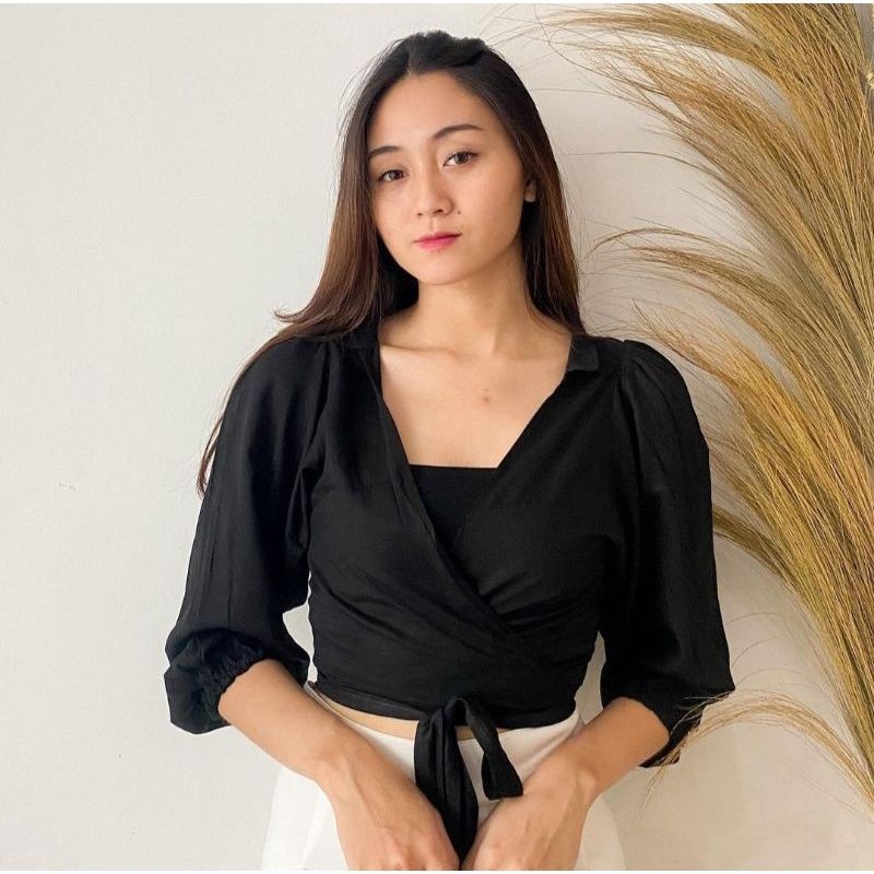 KAIRA WRAP TOP [ READY STOCK ]