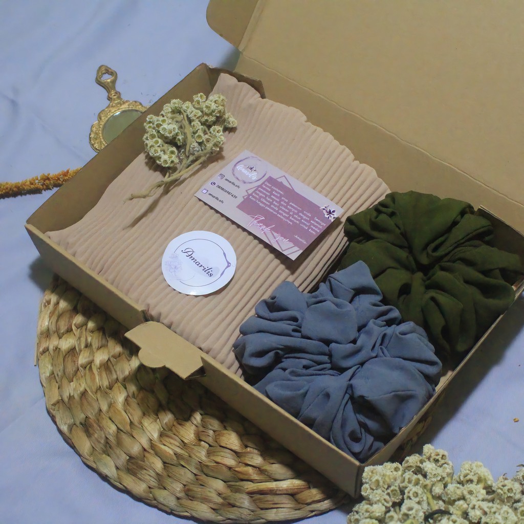 

GIFT BOX / HAMPERS / PACKAGING CANTIK