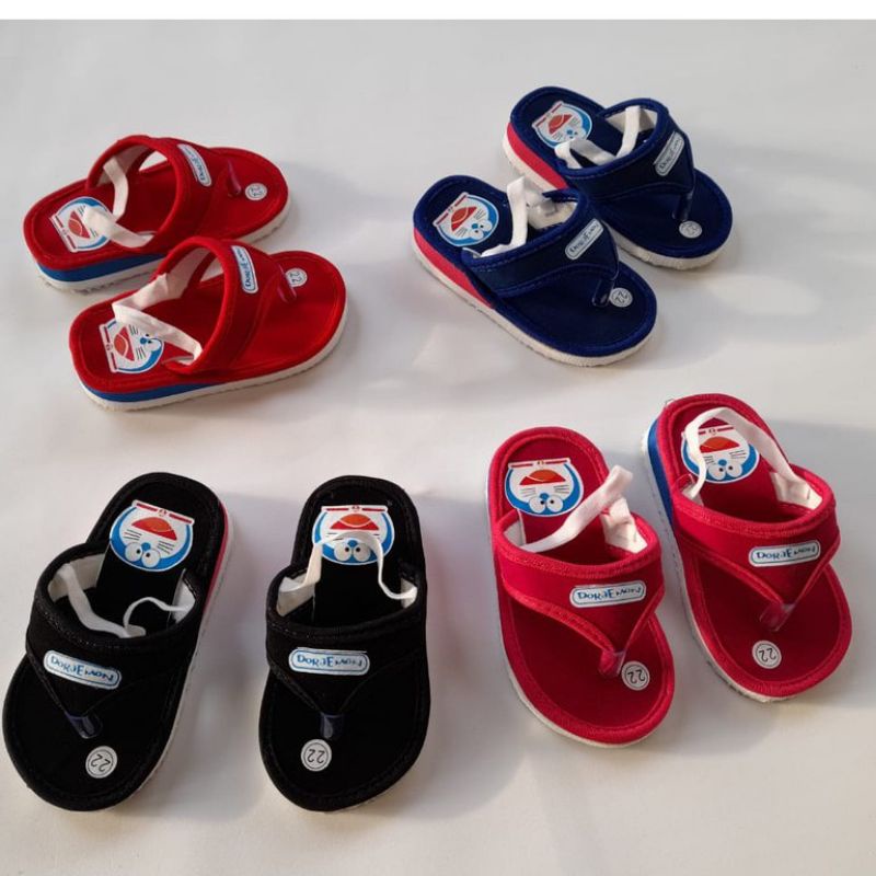 [0-2th] SANDAL BABY BUNYI CITCIT DORAEMON / SANDAL BUNYI NYIT NYIT DORAEMON / SANDAL PREWALKER BAYI UNISEX LAKI LAKI PEREMPUAN / SANDAL PREWALKER BUNYI CITCIT KARAKTER KARTUN DORAEMON