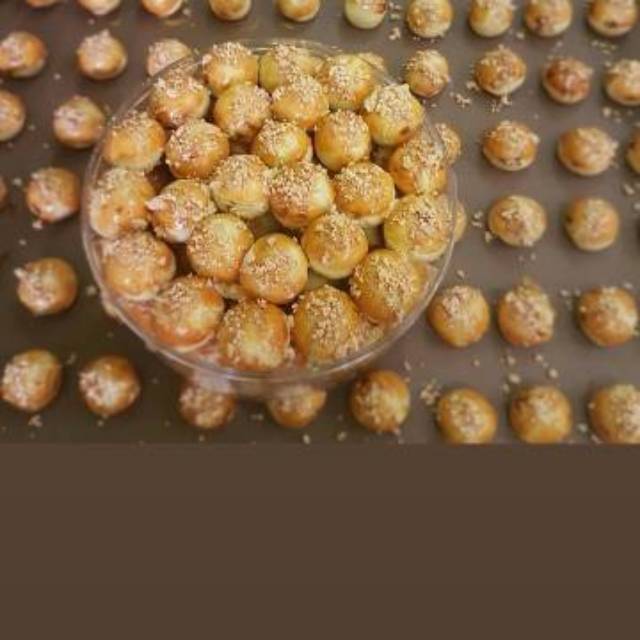 

Chesee Ball