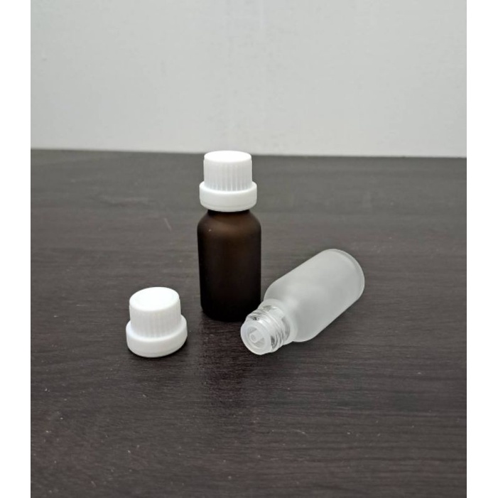 botol kaca 15ml doff tutup filler putih / botol essential oil 15ml