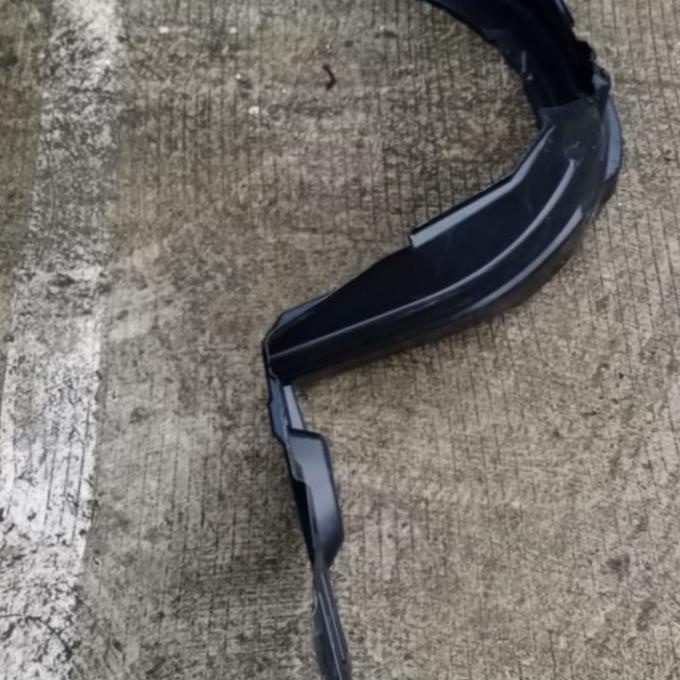 Liner Fender Yaris Lele Kanan