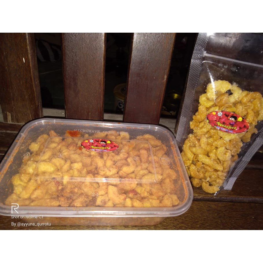 

MAKARONI DUARR!!! makanan ringan ANEKA RASA TEPAK AYYUNA