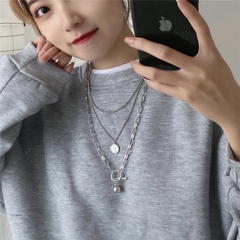 Kalung Multilayer Aksen Koin Emas Gaya Hip Hop