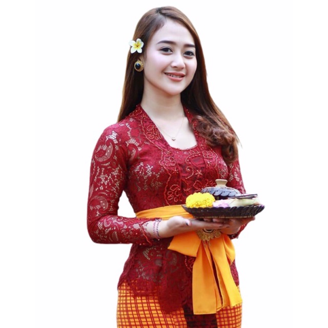 Kebaya jadi brokat payet