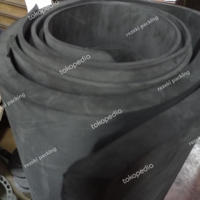 

spon eva lembaran hitam 10mm 122 x 220