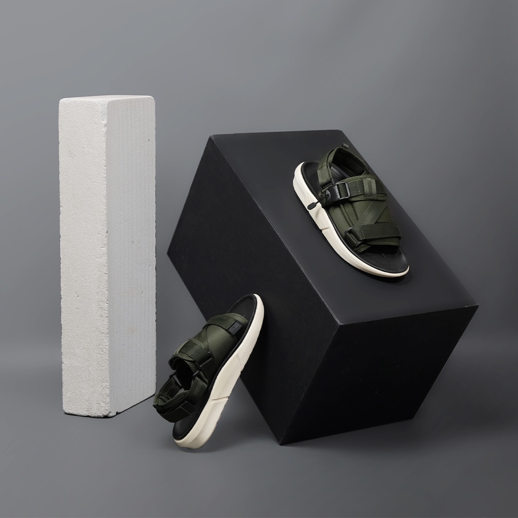 Introvert Army | 39-45 | Sandal Gunung Urban Original Santai Kasual Pria Sendal Footwear New Ori | FORIND x Reyl