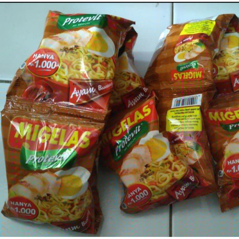

mie gelas ayam bawang