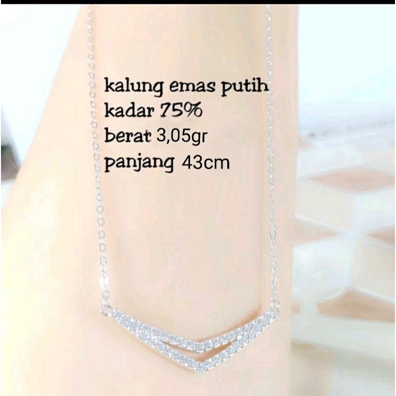 kalung emas putih set liontin kadar 75 persen