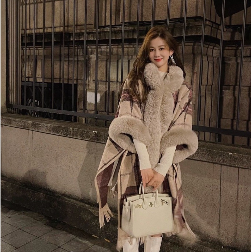 IMPORT MOCHI WOMAN WINTER CAPE WITH FUR CHECKED WOOLEN PONCHO JAKET WANITA BULU WOL MUSIM DINGIN KOREAN JAPAN STYLE