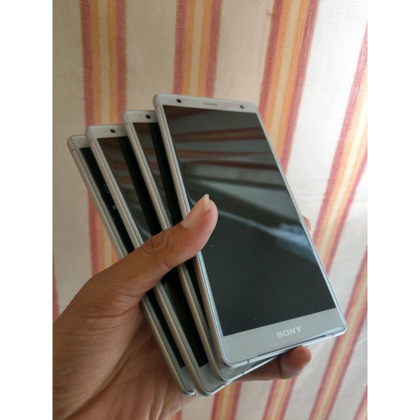 [HARGA PROMO] HP/Handphone SONY Xperia XZ2 SOFTBANK - SECOND ORIGINAL Kemulusan 95-98% - Spek SULTAN