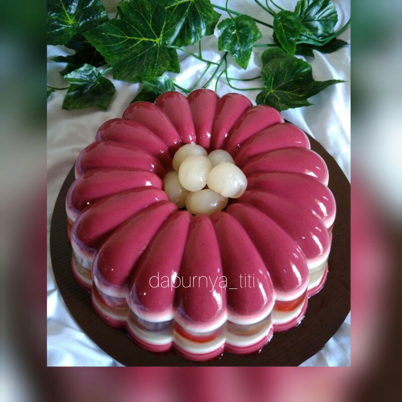 

Puding Buah Lapis Kaca