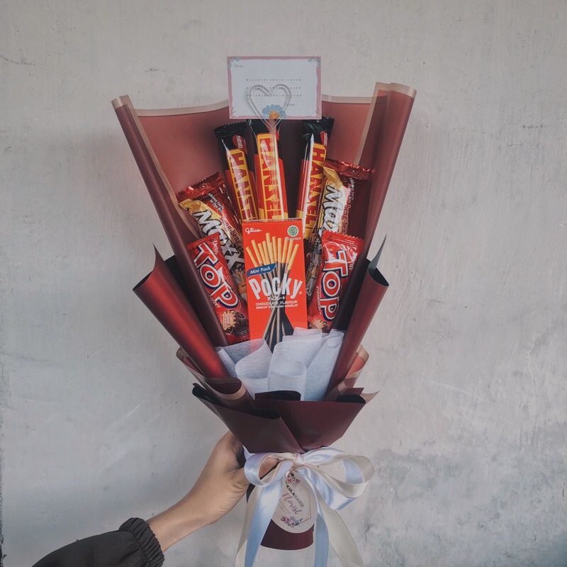 

custom buket snack bouquet ciki bunga jajanan kado wisuda ultah sahabat pacar teman