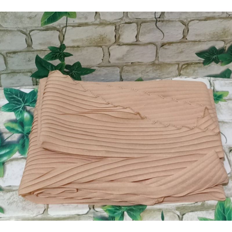 HIJAB SEGIEMPAT PLISKET BELLA SQUERE POLOS /HIJAB PLISKET/COD-4