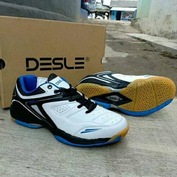 PROMO SEPATU BADMINTON DESLE MAGNETISM PUTIH AU DFG4546D6H