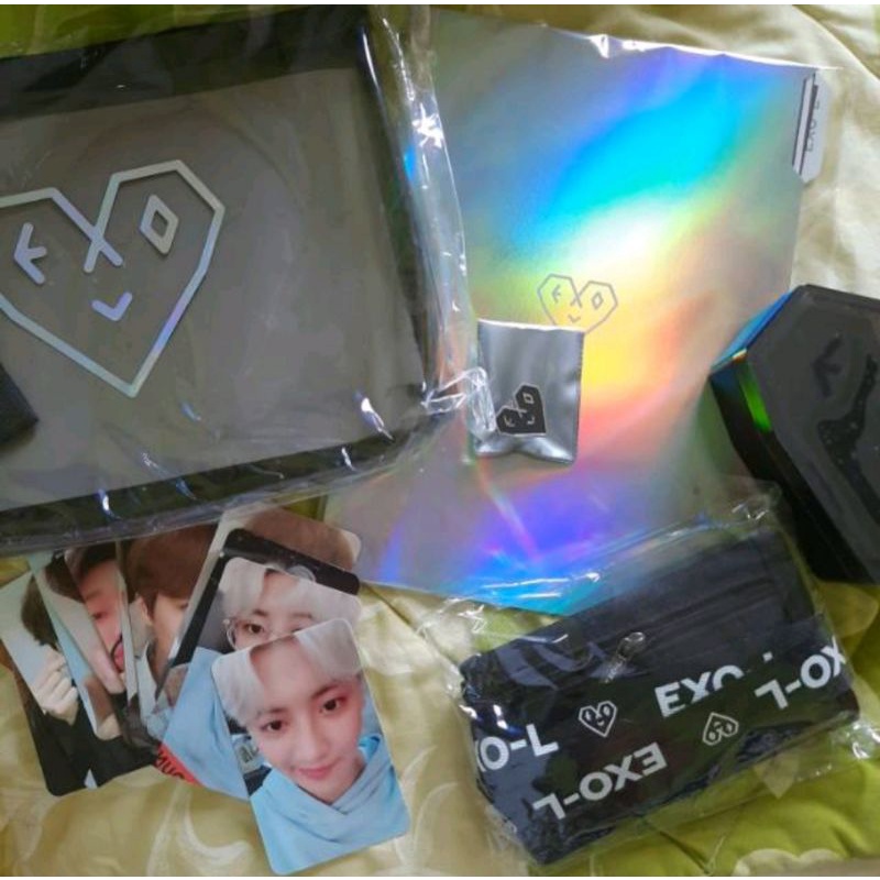 SHARING EXO-L WELCOME KIT 2019 EXO WELKIT CHANYEOL BAEKHYUN SEHUN D.O KAI SUHO XIUMIN LAY CHEN OFFIC