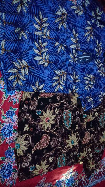 [gridline - R039] Kemeja Batik Pria Katun Lengan Pendek Regular Batik Hem Keren Biru