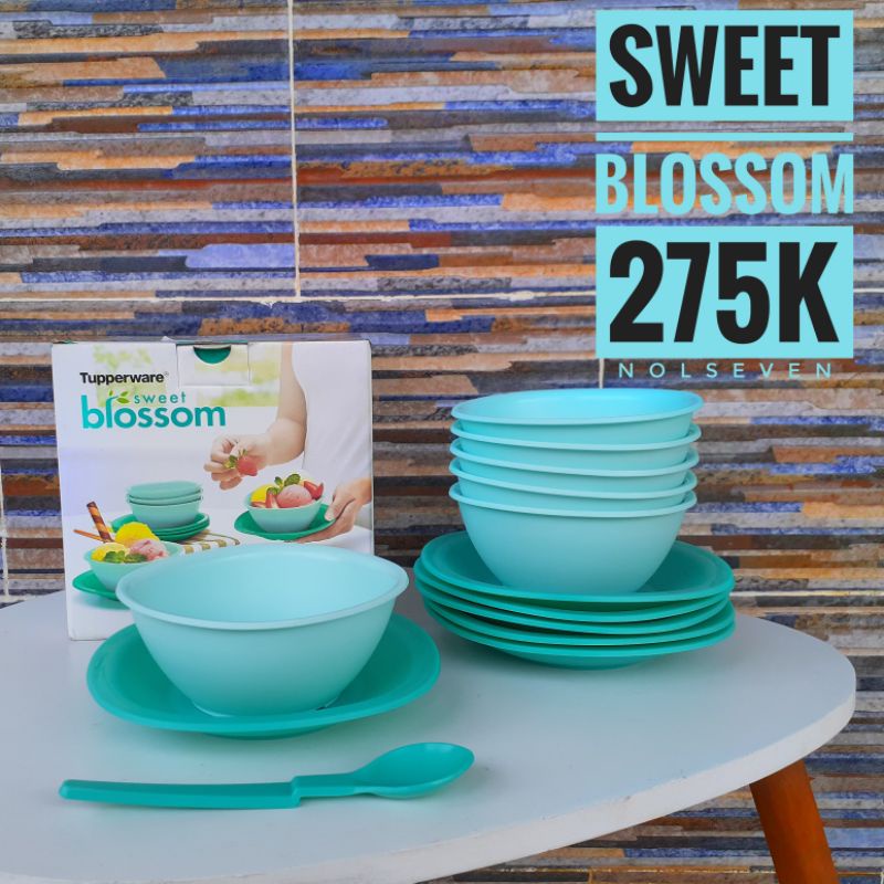 Sweet blossom set tupperware