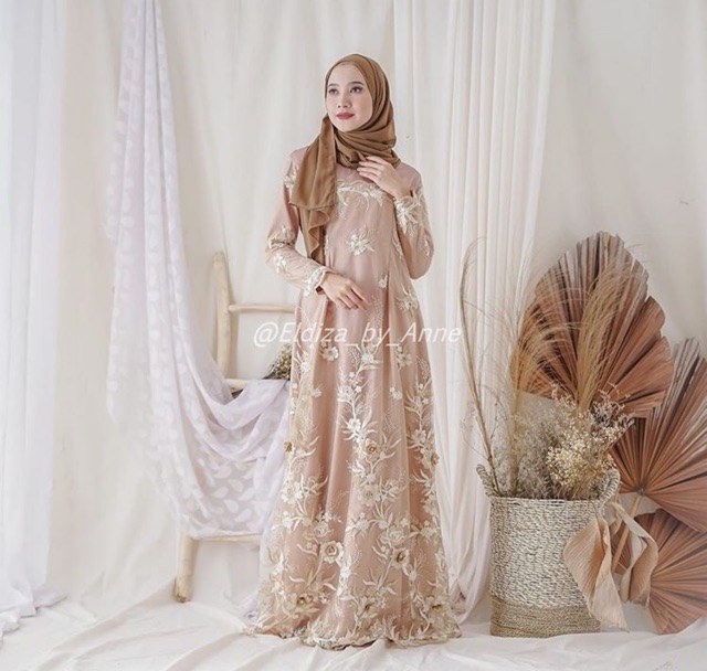 Aisha dress - PO