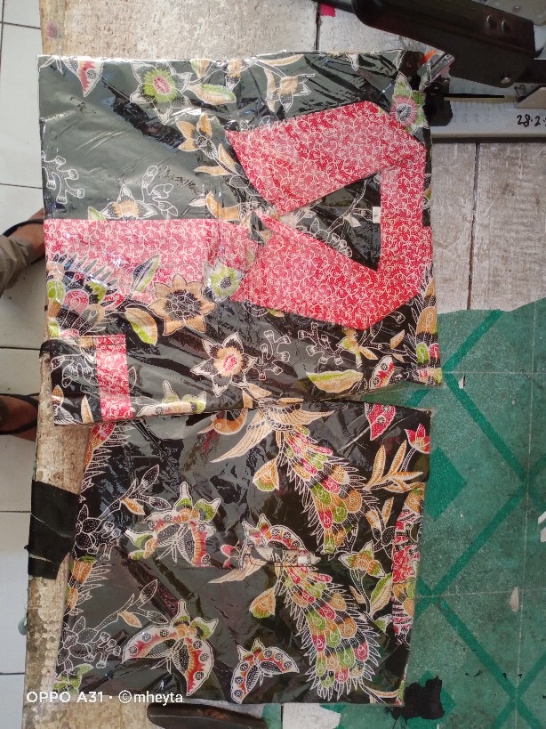 Atasan Batik Dolby Dolbi Dobby Doby Tenun Sutra Tulis Halus Katun Atbm Baron ,sarombit Atasan