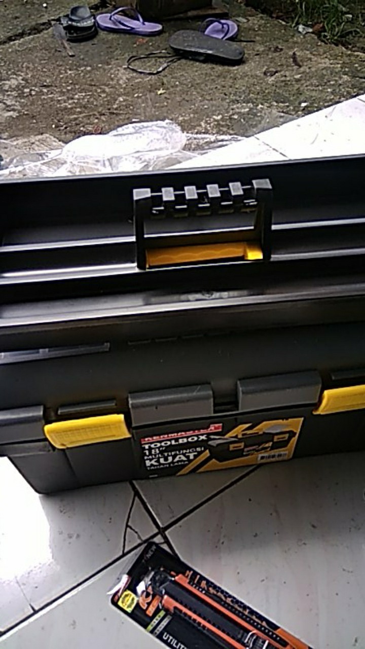 Toolbox 18 Inch Kenmaster