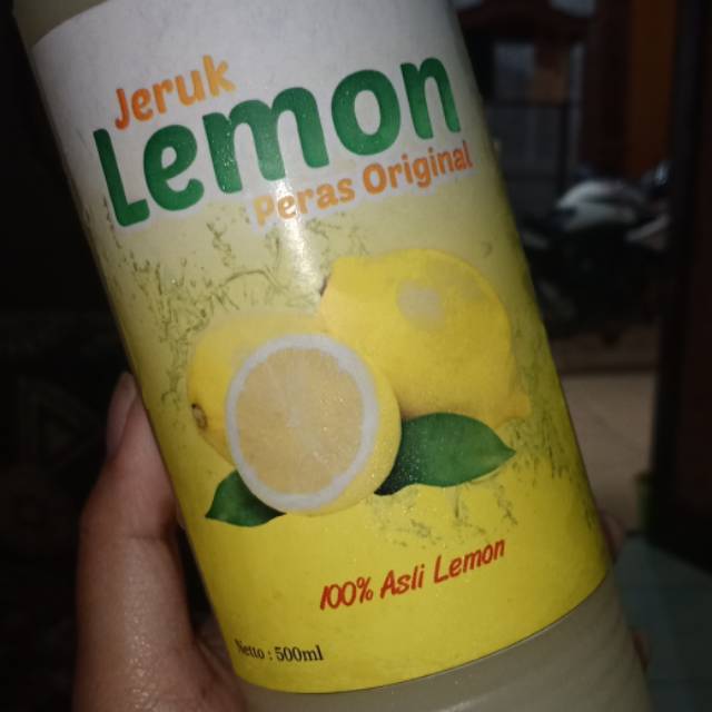 

Sari buah lemon